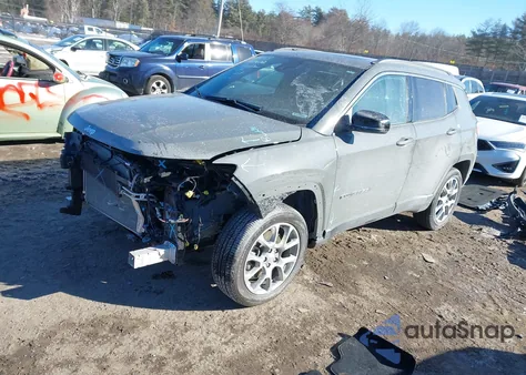 2024 Jeep Compass Latitude Lux Fwd из США, поврежденный, VIN 3C4NJDFN8RT602268